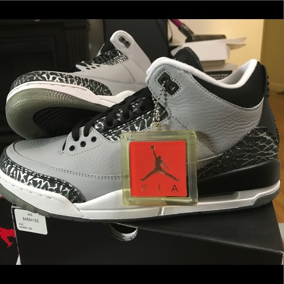 NEW! Authentic! Air Jordan 3 Retro “Wolf Grey” - Picture 2 of 4